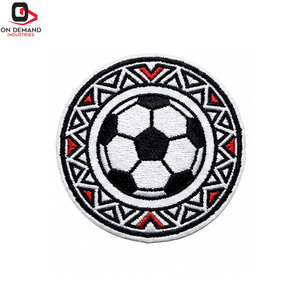 Écussons de club sportif personnalisés élégants, broderie 3D de précision, support en toile premium, fabrication durable à coudre pour événements - Product Image 1