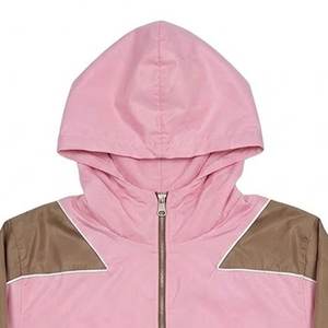 Ventes en gros de vestes coupe-vent en nylon pour hommes avec logo personnalisé, panneaux roses et bruns, avec pantalon, pour l'été, style streetwear élégant et respirant - Product Image 6