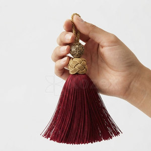 Borlas de hilo metálico personalizadas con diseño de flecos decorativos para accesorios de uniformes, ropa ceremonial y eventos especiales - Product Image 2