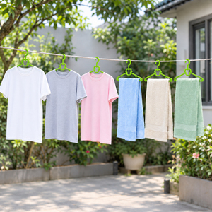 Cintres en plastique PP vierge écologiques, cintres de séchage en spirale, crochets à vêtements à bras court pour magasins de vêtements, t-shirts et serviettes - Product Image 1