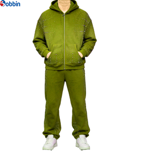 Conjunto de Sudadera con Capucha y Pantalones de Invierno para Hombre, Diseño Estampado con Pedrería, Estilo Urbano, de Alta Calidad, Personalizable, de BOBBIN INDUSTRIES - Product Image 6