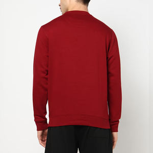 เสื้อสเวตเชิ้ตแขนยาวคอกลมสีแดงเลือดหมูสำหรับผู้ชาย ผ้าฟลีซ รับทำโลโก้ตามสั่ง รับผลิตแบบ OEM ODM ขายส่งเสื้อผ้า - Product Image 6