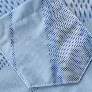 เสื้อยืดผู้ชายคุณภาพสูง ผลิตโดยโรงงานแฟชั่น OEM สีสันหลากหลาย เสื้อโปโลผู้ชาย ดีไซน์ล่าสุด - Product Image 5