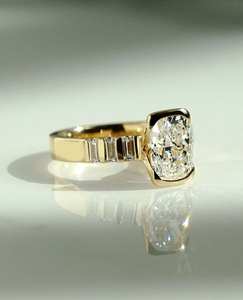 Anillo de compromiso con diamante de laboratorio de corte cojín alargado, oro macizo de 14K, anillo nupcial audaz, joyería fina para mujer, regalo para ella - Product Image 5