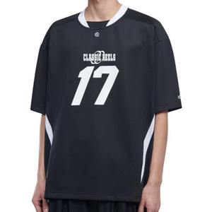 Camisetas deportivas de fútbol personalizadas de alta calidad, con cuello en V, extragrandes, estilo boxy, para hombre, sublimadas a medida. - Product Image 4