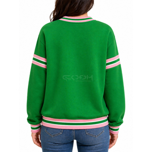 Sweat-shirt vert à col rond Cosh International Sisterhood Sorority avec rayures roses et blanches, manches longues, pull décontracté avec poche - Product Image 3