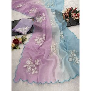 Sari brodé de séquence jaune de créateur, pour vêtements indiens et pakistanais - Product Image 1