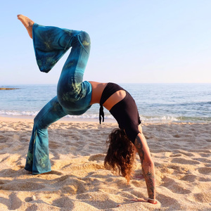 Pantalon de yoga tie-dye évasé de haute qualité, style bohème, confortable, extensible, pour festivals, vente en gros pour femmes - Product Image 1