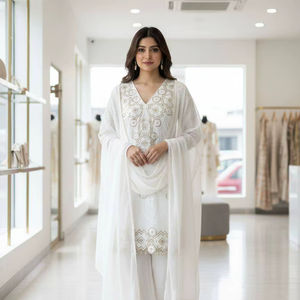 Conjunto de Kurti y Palazzo de Georgette para Fiesta, con Dupatta de Encaje, Diseño de Diseñador - Product Image 1