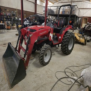 Tracteur à roues Mahindra 6075 4x4 75 CV pour utilisation agricole, avec chargeur frontal, performances robustes - Product Image 5