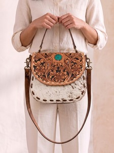 Bolso Bandolera de Cuero Vacuno con Diseño Floral Grabado a Mano, Estilo Western Bordado para Mujer - Product Image 4