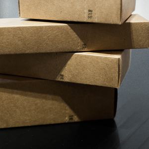 Nouvel ensemble de brosses à dents et de dentifrice jetables en papier kraft facile à déchirer pour hôtel, <span class=keywords><strong>kit</strong></span> de salle de bain avec peigne en bois, rasoir et articles de toilette - Product Image 3