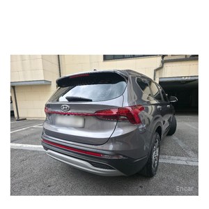 2021 for Hyundai Santa Fe Diesel 2.2 2WD with Automatic Gearbox Leather Seats 60,076 km Left Steering - Product Image 2