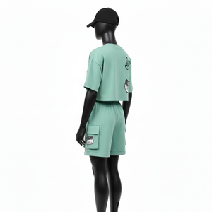 Conjunto de Top Corto y Pantalones Cortos de Felpa Francesa de Algodón Grueso GSM para Mujer, Ajuste Cómodo, Logotipo con Parche Personalizado, 100% Algodón - Product Image 5