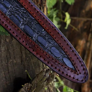 Couteau de chasse en acier Damas pour l'extérieur avec lame faite à la main, manche texturé et design traditionnel pour les commandes en gros OEM - Product Image 3
