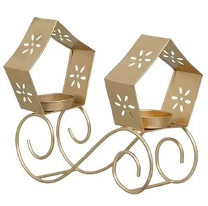 Support de bougie en métal durable pour décoration de Noël, motif renne et sapin, pour une utilisation festive - Product Image 5