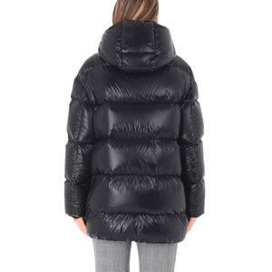 Fabricants de vestes matelassées personnalisées à bulles, style designer, haute qualité, hiver, coupe courte, pour hommes et femmes, en coton, avec capuche amovible - Product Image 3