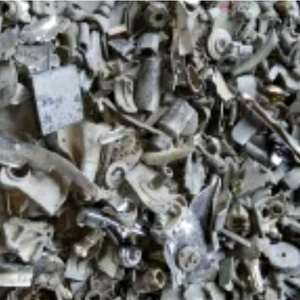 Chatarra de Zinc No Aleado de Grado Premium para Venta Minorista, 70% Zn, Servicio OEM/ODM, Origen Reino Unido, Ofrecido para Reventa a Gran Escala - Product Image 4