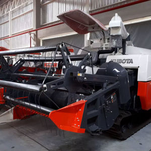 Used Kubota DC70G Combine Harvester Tracked Rice Wheat Harvesting <b>Machine</b> Agricultural Grain <b>Cutter</b> - Product Image 1