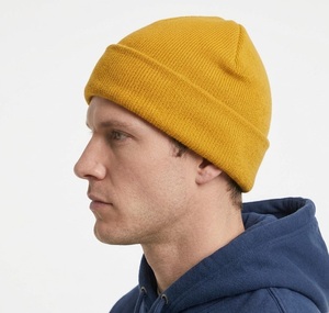 Gorro de punto premium, gorro de acrílico, gorro de invierno, gorro cálido, gorro de punto al por mayor, gorro con logo personalizado, fabricante de gorros OEM - Product Image 1