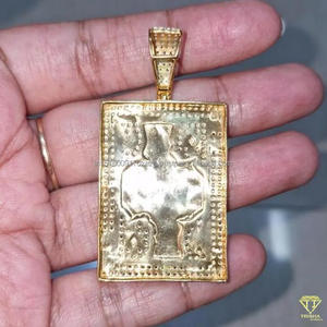 Pendentif Carte à Jouer Tendance avec Incrustation Complète de Pierres et Éclat de Diamant Moissanite VVS Brillant - Product Image 5