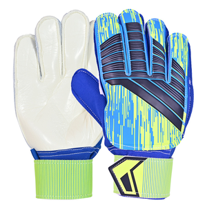 ถุงมือผู้รักษาประตูฟุตบอลมืออาชีพปี 2025 รุ่นใหม่ Zebra Ace Latex หุ้มมือแบบพันด้วยมือ กันลื่น ผลิตจากหนังคุณภาพสูง - Product Image 1