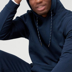 Conjunto Deportivo Premium para Hombre, Chaqueta con Capucha y Pantalones de Felpa, 100% Algodón, Estilo Urbano, Colores y Logos Personalizables, Fábrica Sialkot - Product Image 4