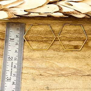 Pendientes de Aro Hexagonales Geométricos, Minimalistas, de Latón, Chapados en Oro de 18k, para Mujer, Venta al Por Mayor/OEM/ODM - Product Image 3