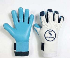 Gants de gardien de but de football Subhay, doigts entièrement couverts, cuir blanc et bleu, antidérapants, respirants, sangle de poignet réglable, équipement sportif unisexe - Product Image 4