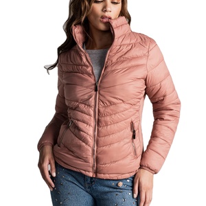 Chaqueta acolchada personalizada para mujer, chaqueta de invierno de alta calidad para clima frío y actividades al aire libre, proveedor de Bangladesh - Product Image 6