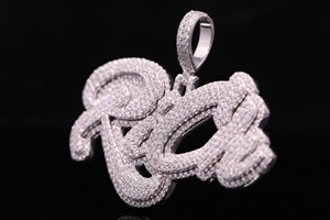 Colgante Personalizado con Mensaje de Ondas Sonoras de Diamantes, de Acero Inoxidable de Alta Calidad con Baño de Rodio, Amuleto de Letra Estilo Hip Hop, Joyería Unisex, Regalo - Product Image 1
