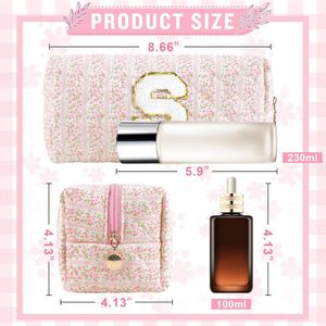 กระเป๋าเครื่องสำอางแบบเย็บลายเฉพาะบุคคล พร้อมลายดอกไม้พองน่ารัก ของขวัญวันคริสต์มาส วันเกิด สำหรับผู้หญิง สาวๆ กระเป๋าเครื่องสำอางปักอักษรย่อ - Product Image 2