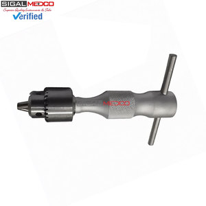 Outil chirurgical vétérinaire professionnel pour le perçage osseux, perceuse orthopédique manuelle durable avec mandrin et clé, 16 cm - Product Image 6