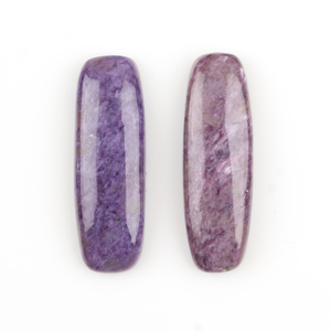 Venta al por mayor de cabujones de charoita púrpura natural de 10x30mm, con forma de cojín alargado y parte trasera plana, piedras preciosas calibradas para la fabricación de joyas. - Product Image 1