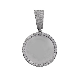 Venta de fábrica, venta al por mayor, colgante de marco de fotos personalizado para hombres y mujeres, joyería de hip hop con colgante personalizado de moissanita de plata - Product Image 1
