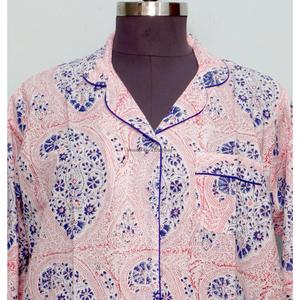 เสื้อคลุมยาวพิมพ์ลายบล็อก ทำมือ ผ้าฝ้าย 100% คอวี แห้งเร็ว แขนยาว ลายดอกไม้ คล้ายกิโมโน พร้อมสายผูกเอว - Product Image 3