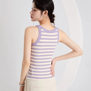 Débardeur court d'été décontracté et respirant à rayures pour femme avec soutien-gorge intégré et protection solaire - Product Image 3