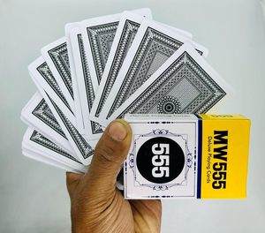 Baraja de cartas Magic World MW 555 (negra) |   Magia de Primer Plano |   Apto para principiantes |   Incluye Instrucciones |   Papel - Product Image 1