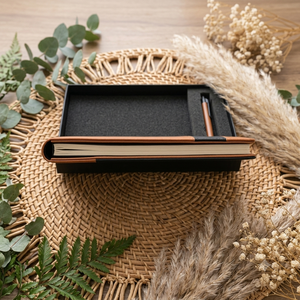 Carnet de notes A5 en cuir PU marron Aurelux, multicolore, de qualité supérieure, avec stylo, pour la planification au bureau, personnalisable avec logo, cadeau d'affaires exécutif, relié. - Product Image 3