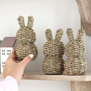 Hand-woven seagrass straw easter bunny figure decor sea grass rabbits high quality gifts for kids - Product Image 4