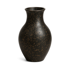 Vase à fleurs décoratif en aluminium de qualité supérieure avec une silhouette élégante pour un style d'intérieur exclusif - Product Image 3