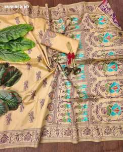 Colección de Sarees y Blusas de Seda Baluchari con Diseño Tejido, Ideales para Festivales, Compra en Línea en India Saree Love - Product Image 5