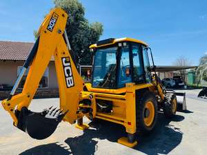 Chargeuse-pelleteuse JCB 3DX d'origine, équipement de terrassement multifonction, faible consommation de carburant, haute efficacité, meilleure offre de réduction - Product Image 2