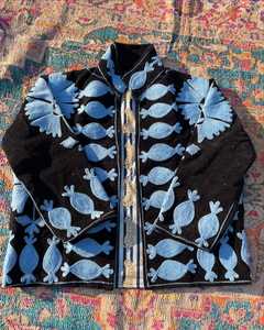 เสื้อโค้ทสไตล์วินเทจแบบอุซเบก ผ้ากำมะหยี่นุ่ม ปักลายซูซานี แจ็คเก็ตฤดูใบไม้ผลิ ลายดอกไม้พิมพ์ลาย ผ้าฝ้าย 100% ลายดอกไม้ฤดูหนาว - Product Image 1