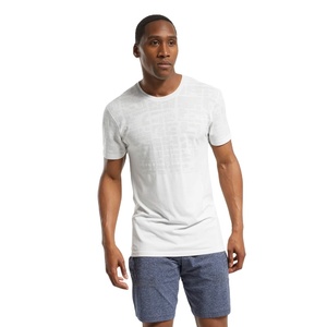 T-shirt en coton doux à coupe ample, de haute qualité, en gros, personnalisable avec logo imprimé, vêtements pour hommes - Product Image 1