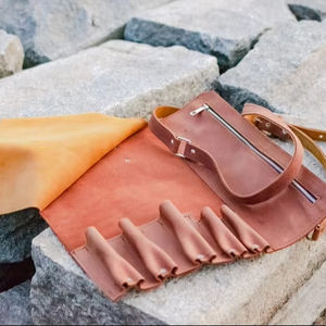 Porte-couteaux en cuir de luxe, enroulable, avec protection anti-odeur, robuste, multifonctionnel, étui de rangement pour cuisine LSKR-0057 - Product Image 1