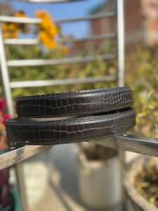 Cinturón Formal de Cuero Marrón con Grabado de Cocodrilo, Hebilla de Hierro Estilo Western, Personalizable, 3.5cm de Ancho, 120cm de Largo, Impresión por Transferencia Térmica - Product Image 2