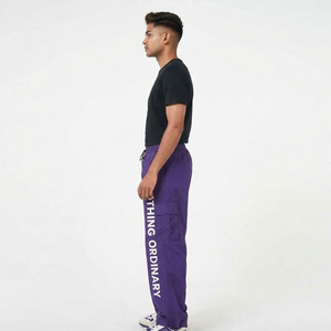 Pantalon cargo coupe-vent pour homme, taille à cordon, jambe large, imprimé, en nylon et polyester, imperméable, décontracté, coupe ample, pour la randonnée - Product Image 4