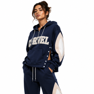 Chándal Oversize de Chenilla con Logotipo Bordado Personalizado, Sudadera Anorak Relajada con Abertura Lateral y Botones, y Pantalón Holgado DTG - Product Image 4