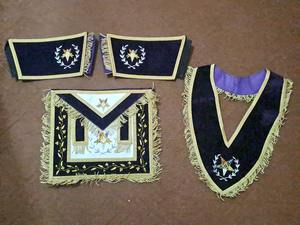 Regalia Masónica: Mandil, Collar y Puños del Gran Oficial Patrón de O.E.S. - Juego Bordado a Mano para Elegancia y Tradición, Azul - Product Image 4